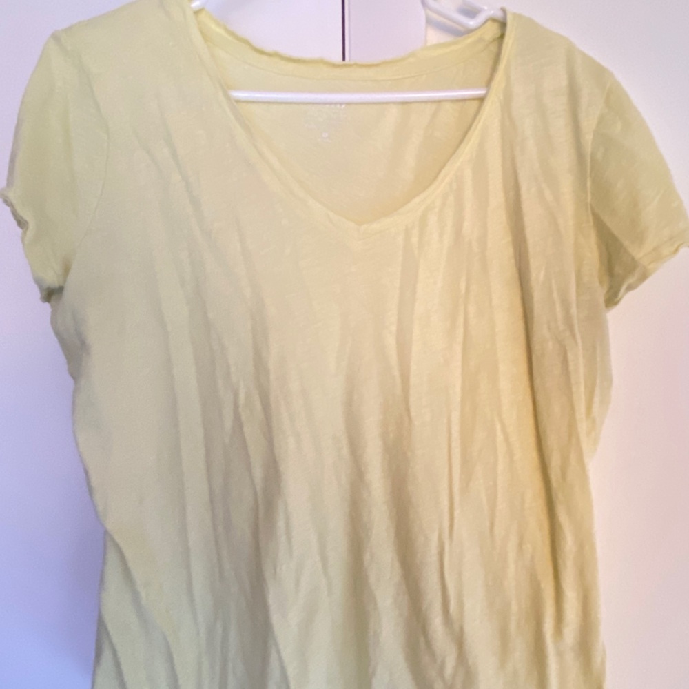 NY&Co Yellow Hampton t-shirt